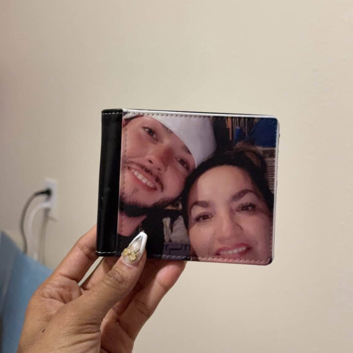 Custom wallet