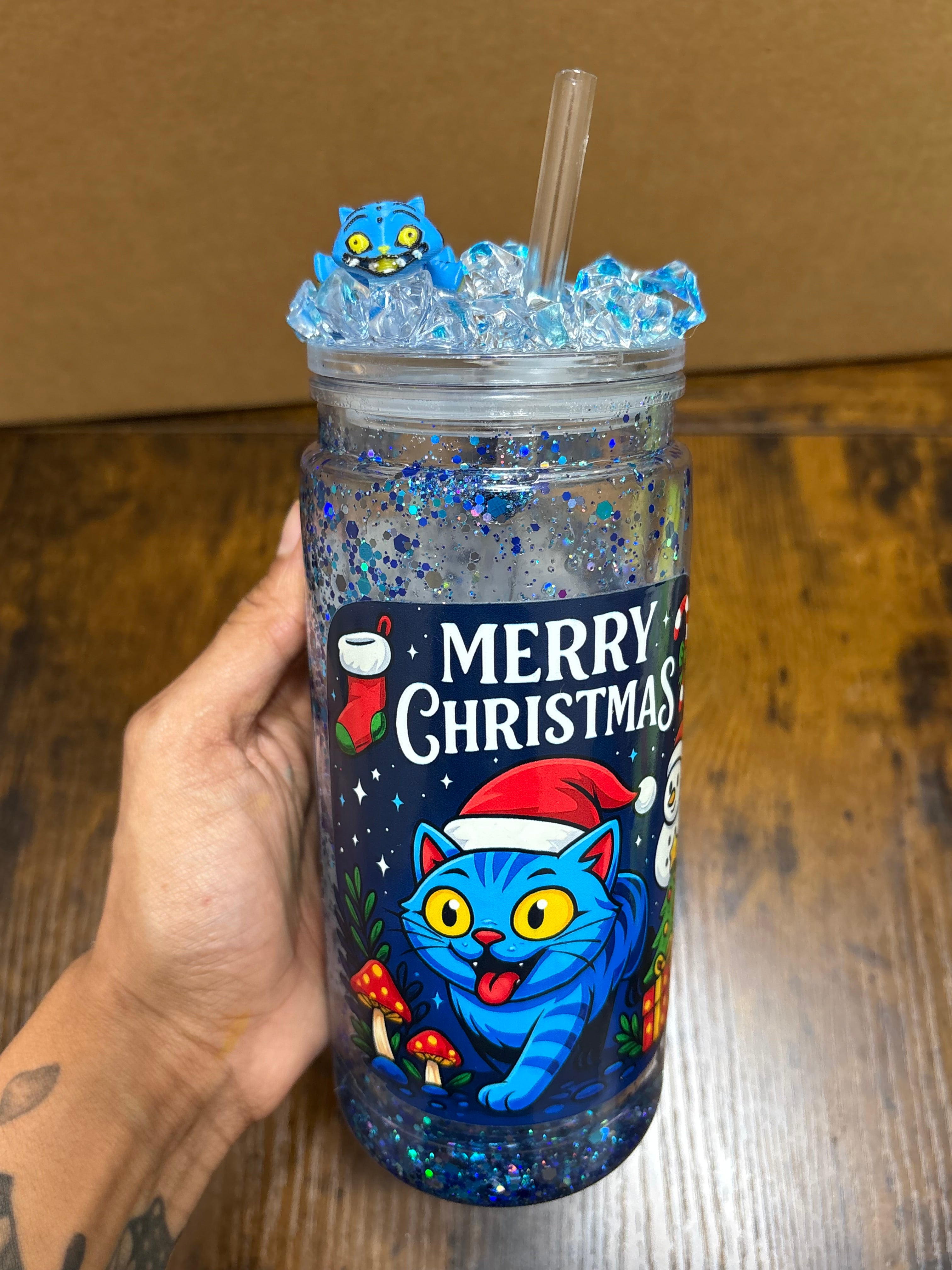 Snowglobe figurine tumbler