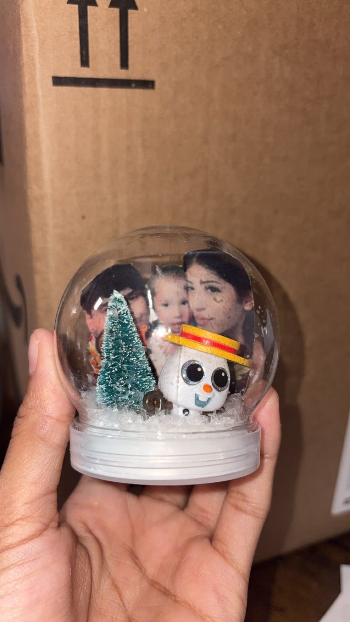 Custom snow globes