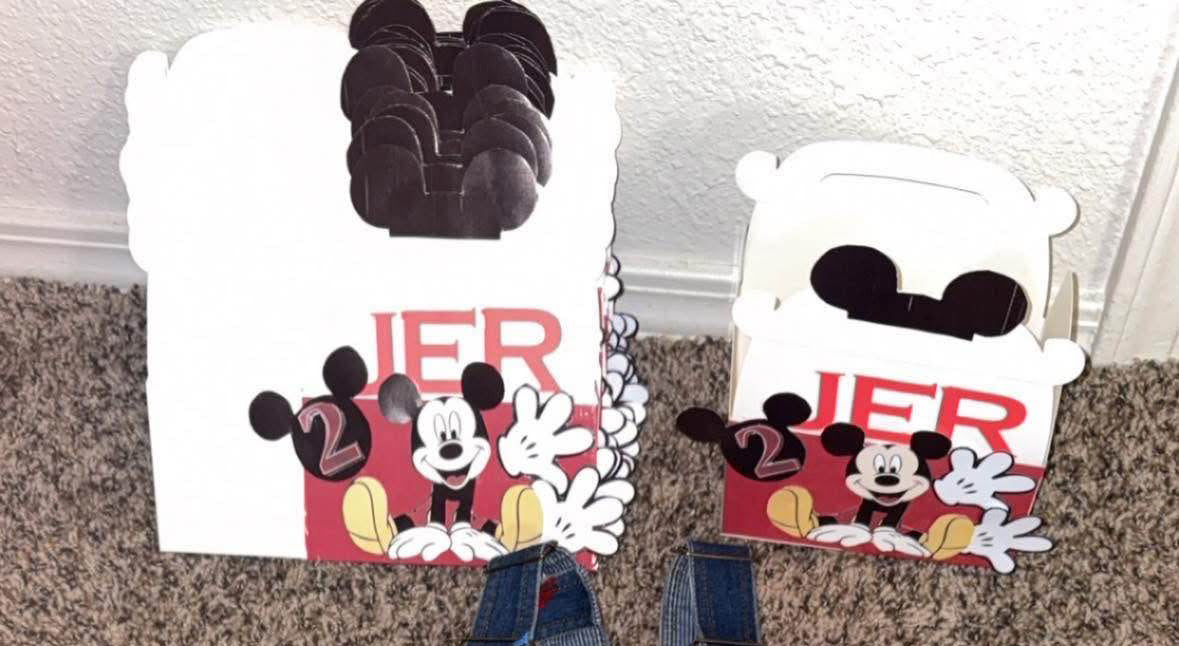 Party favor boxes